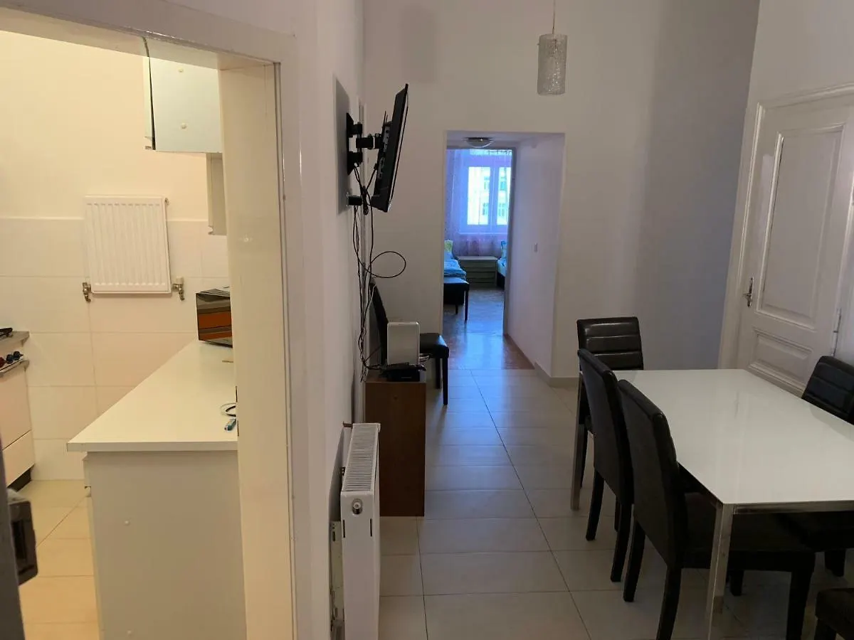 Bagira Apartments Vienna Austria