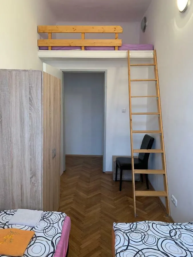 Bagira Apartments Vienna 0*,  Austria