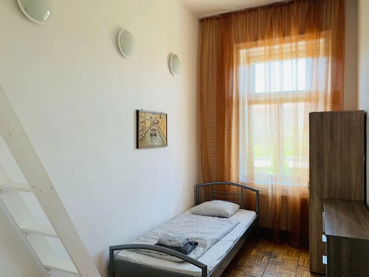 Bagira Apartments Vienna 0*,  Austria
